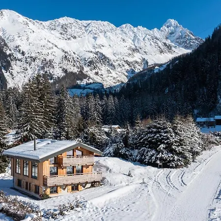 샬레 Les Grands Montets